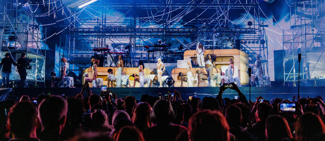 custom stage for doja cat at coachella 2024